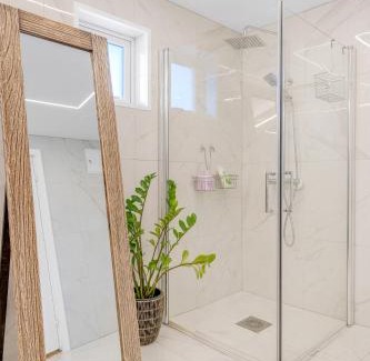 Tromso Apartment | Big Aurora Family Apartment I Gym I Free Parking