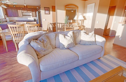 Ocean City House | Big Bold House on the Dunes, Easy Walk to the Mighty Pacific Ocean
