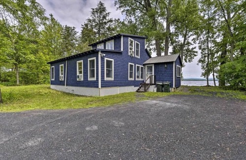 North Hero Cottage | Big Camp · North Hero Lakefront: Just steps to the water!
