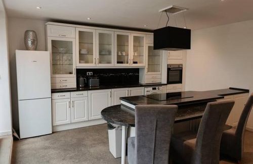 Buer Apartment | Big comfort Bungalow incl Carcharger