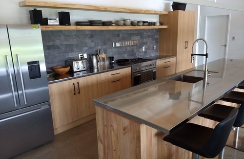 Ohakune House | Big family home in Ohakune with spa mountain view