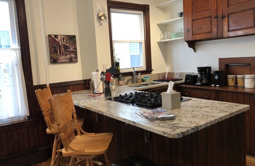 Munjoy Hill Apartment | BIG First floor 3 bedroom in the East End, close to ocean, parks, and downtown.