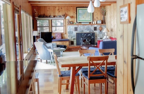 Glen Arbor Cottage | Big Glen Lake - Beechwood Cottage