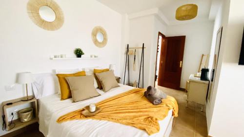 Adeje House | Big House Adeje Deluxe by Deihu Experiences