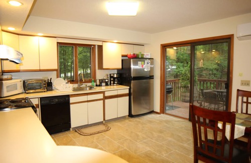 East Stroudsburg House | Big House On The Hill