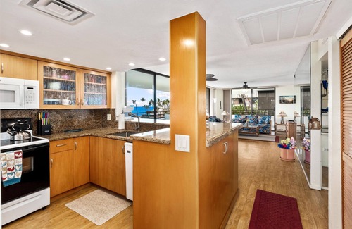 Kahaluu Bay Condo | Big Island White Sands Village by Coldwell Banker Island Vacations