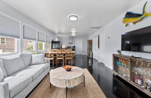 Avon House | Big Kahuna