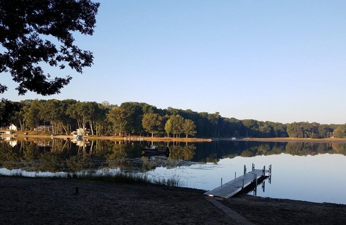 Baldwin House | Big Star Lake beach front home