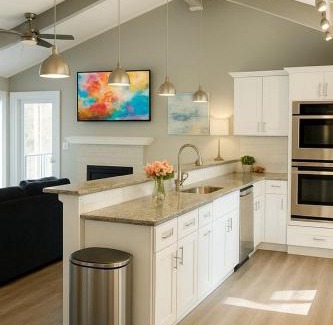 Mayhew House | Big Water View Lake Home in Mooresville, North Carolina