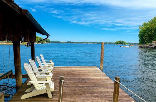 Mayhew House | Big Water View Lake Home in Mooresville, North Carolina