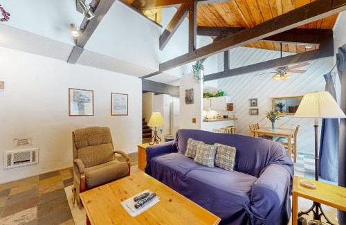 Majestic Pines Apartment | Bigwood 54 K