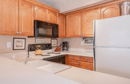 Majestic Pines Condo | Bigwood #90 Bldg. W