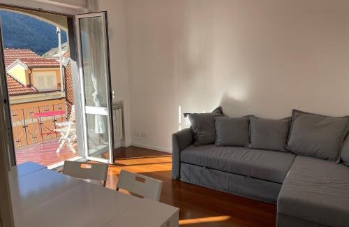 Finalborgo Apartment | Bike & Sea under castle dreams at Finalborgo