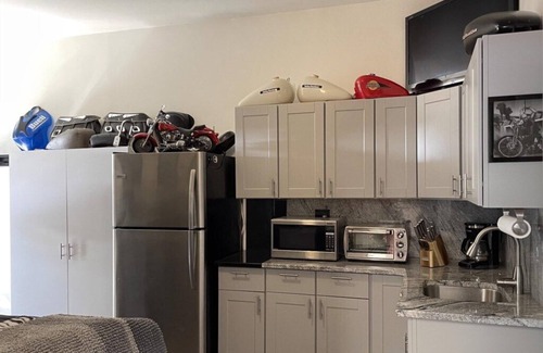 Juneau Apartment | Biker's Bungalow - Near Mendenhall Glacier and Auke Bay Offering DISCOUNT ON TOURS!
