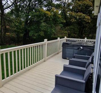 Morpeth Resort | Bill's Retreat - Lodge & Hot tub