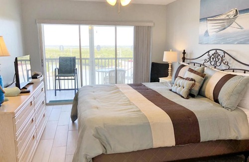 Bonita Springs House | Billie's Bonita Beach Condo - Monthly