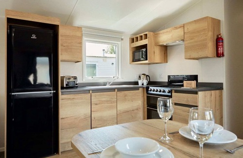Great Houghton Ski Chalet | Billing Aquadrome Silver 3 Bed Caravan NW47