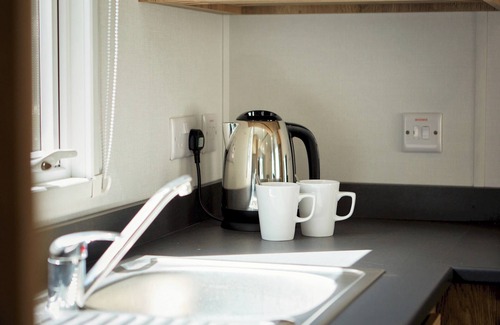 Great Houghton Ski Chalet | Billing Aquadrome Silver 3 Bed Caravan NW47