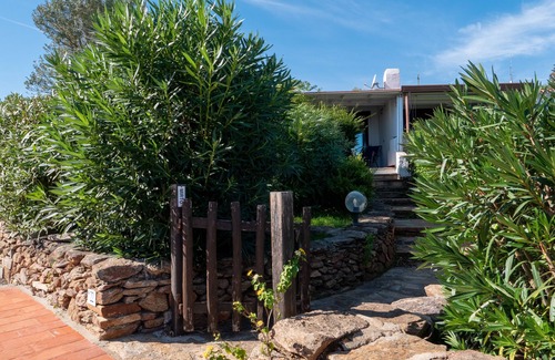 Baia Sant'Anna Apartment | Bilo sea view BudoniRent