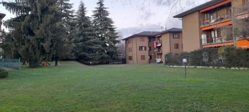 Varese Apartment | BILOCALE 70Mq giardino cond balconcini vicino OSPEDALI UNIVERSITà