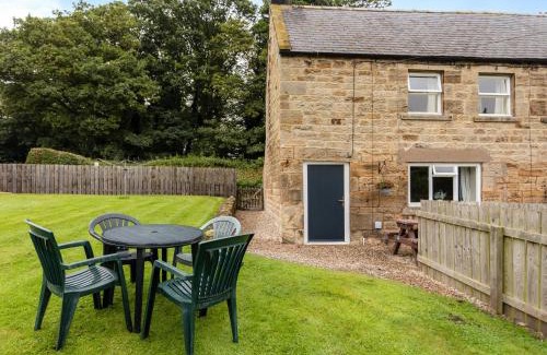 Lesbury House | Bilton Farm Cottage No1