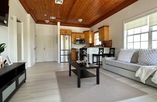Alice Town Apartment | Bimini Vacation Apartment APT#1
