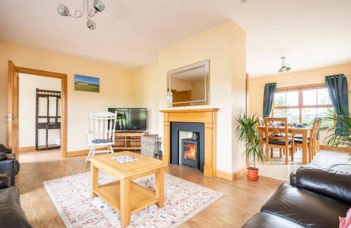 Castlederg House | Bin Mountain Self Catering