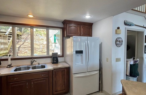 Meredith House | Binzhaven on Lake Winnipesaukee