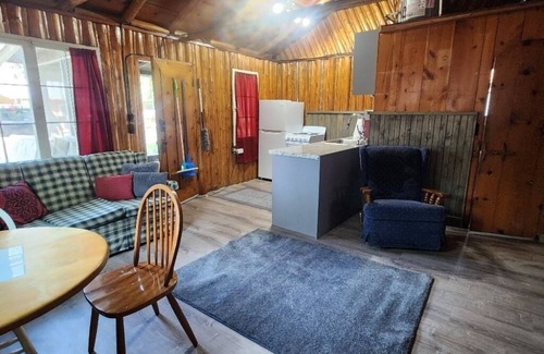 East Tawas Cabin | Birch Cabin