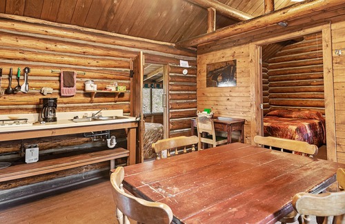 Cheyenne Crossing Cabin | Birchlodge Cabin By Spearfish Creek