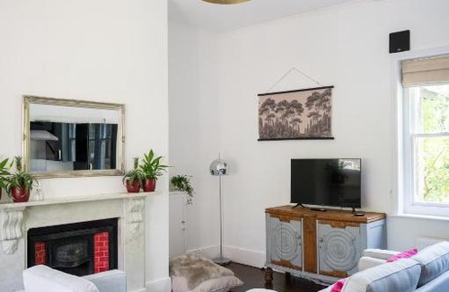 Worthing Apartment | Birdsong & Pine: parking & garden