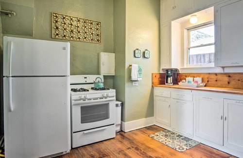 Bisbee Cottage | Bisbee Home: Fantastic Views & Walkable Location!