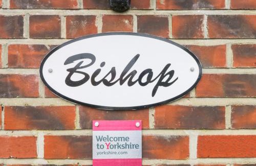 Skinningrove House | Bishop Cottage