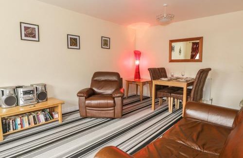 Skinningrove House | Bishop Cottage