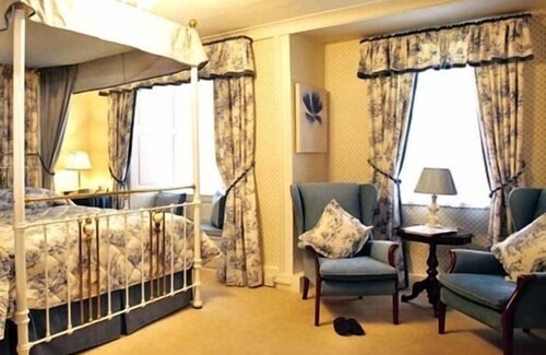 Beaumaris Hotel | Bishopsgate House Hotel