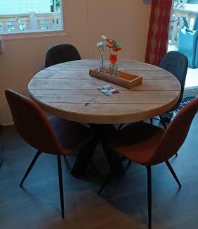 Lauwersoog Ski Chalet | BJ Chalets - Robbengat 68 - Gezellige chalet op vakantiepark Lauwersoog! Vroege incheck!