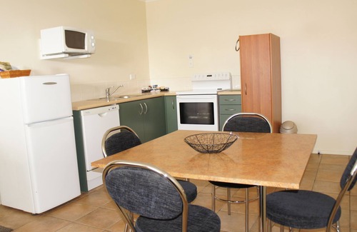 New Plymouth Hotel | Bks Egmont Motor Lodge