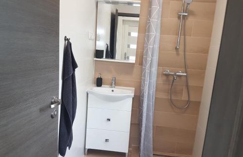Balatonlelle Apartment | BL Beach Apartman