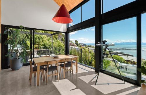 Atawhai House | Black Barn Escape