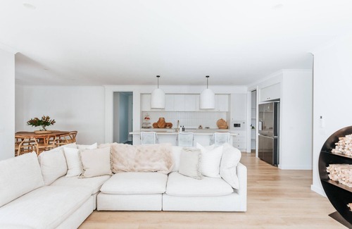 Balnarring House | Black Beauty Balnarring - Perfect year round getaway, rustic coastal luxury