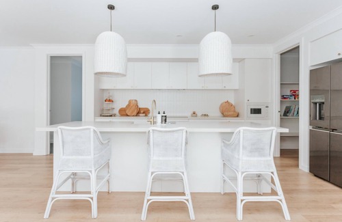 Balnarring House | Black Beauty Balnarring - Perfect year round getaway, rustic coastal luxury