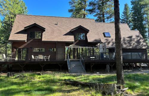Black Butte Ranch House | Black Butte Ranch 208