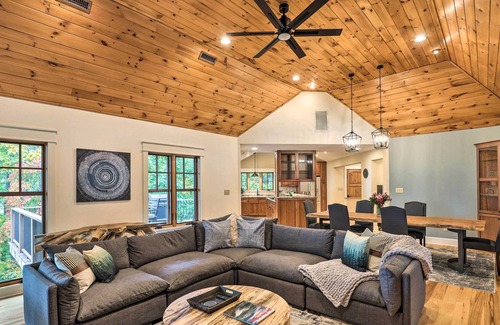 Laurel Ridge House | Black Mountain Retreat w/ Patio & Mtn Views!