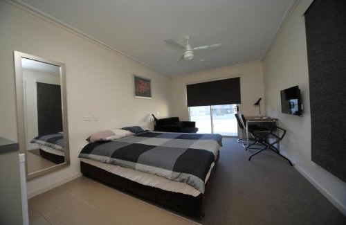Blackwater Hotel | Black Rock Inn