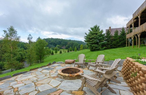 Boone House | Blackberry Lodge