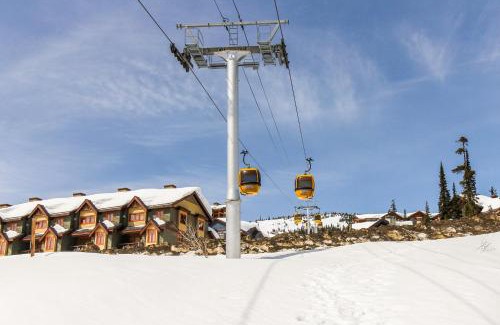 Big White Ski Resort House | Blacksmith Lodge 7