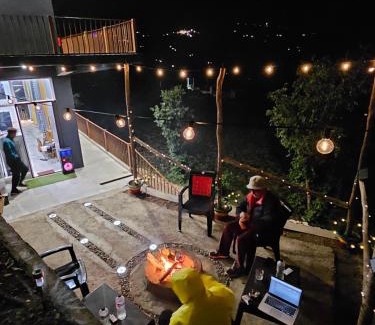 Mukteshwar Bed & Breakfast | BLACKVILLA