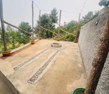Mukteshwar Bed & Breakfast | BLACKVILLA
