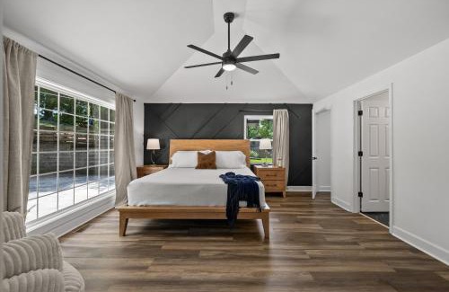 Clarksville House | Blackwood Ridge By Bertin - 1221 Beverly Hills Dr