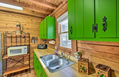 Blairsville Cabin | Blairsville Cabin w/Fire Pit, 7 Mi to Dtwn!